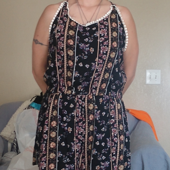 Romper - Picture 2 of 2